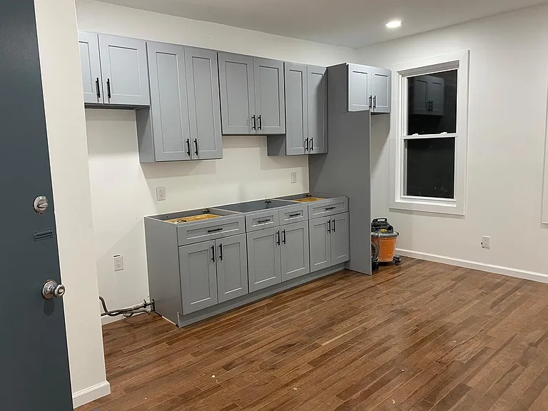 37 Logan Ave #1 — Photo 9