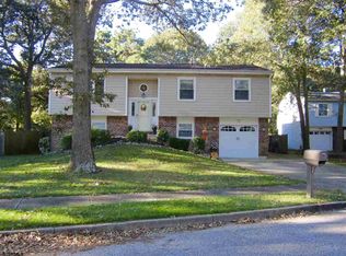 62 Defeo Ln, Somers Point, NJ 08244