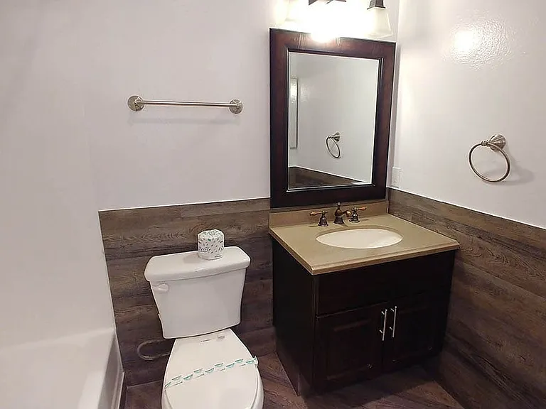 Villa De Adel Apts — Photo 62
