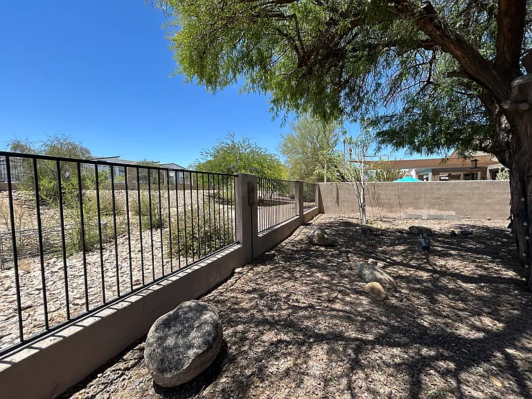 2041 E Fawn Dr — Photo 59