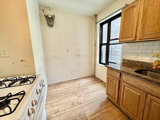 Rented by Bruma Realty LLC | media 5