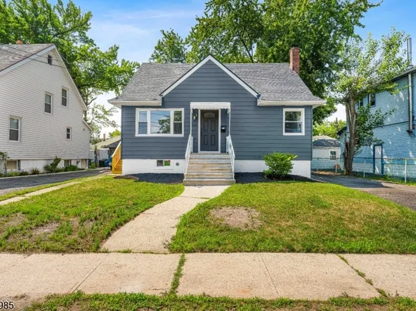 429 Wheatsheaf Rd, Roselle Boro, NJ 07203