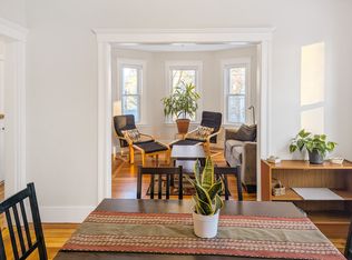 22 Reed St #2, Cambridge, MA 02140