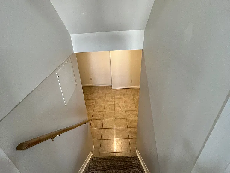 211 Veronica Dr #A5 — Photo 8