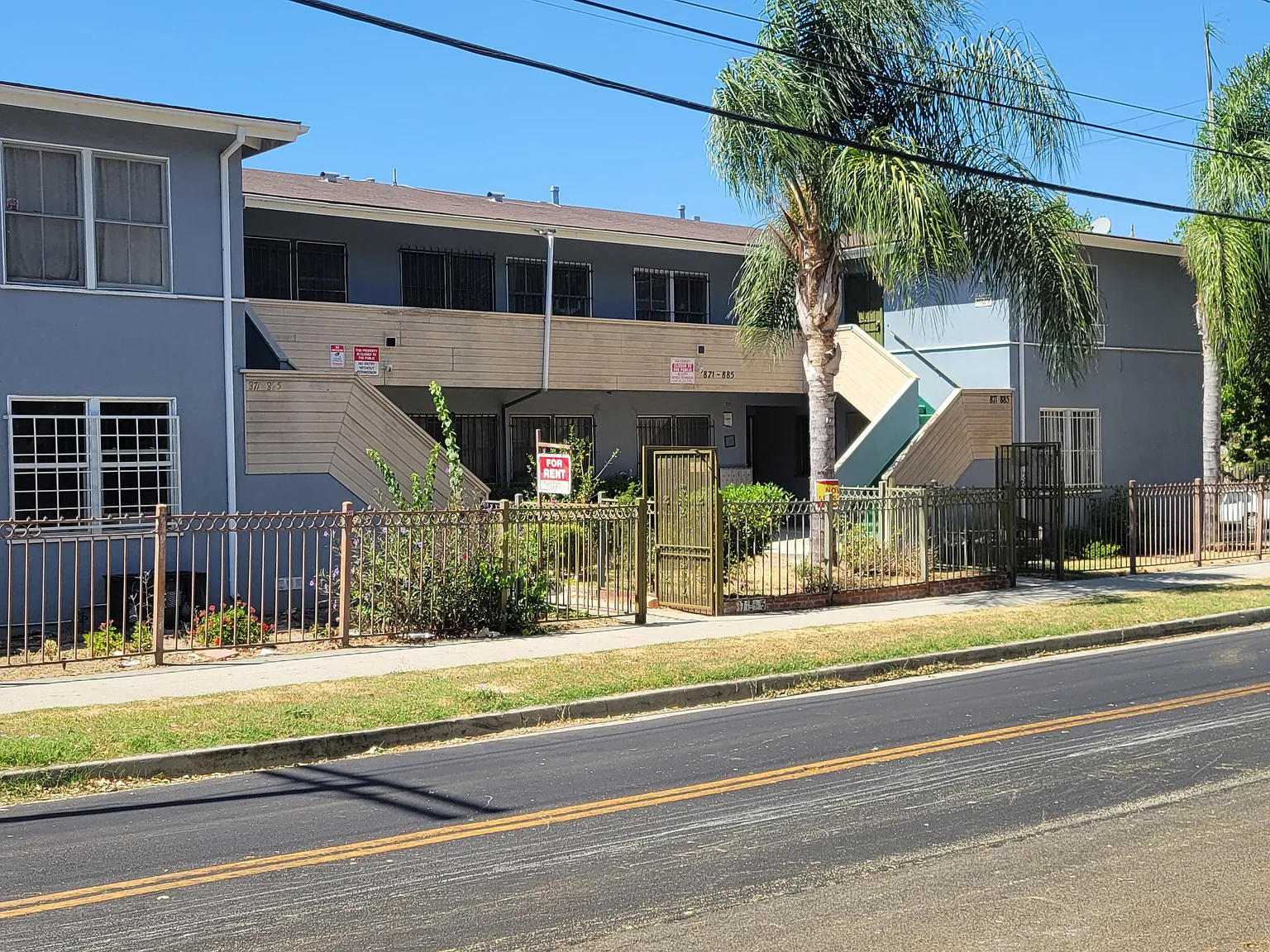 1 bed, 500 sqft, $1,990 — Photo 2