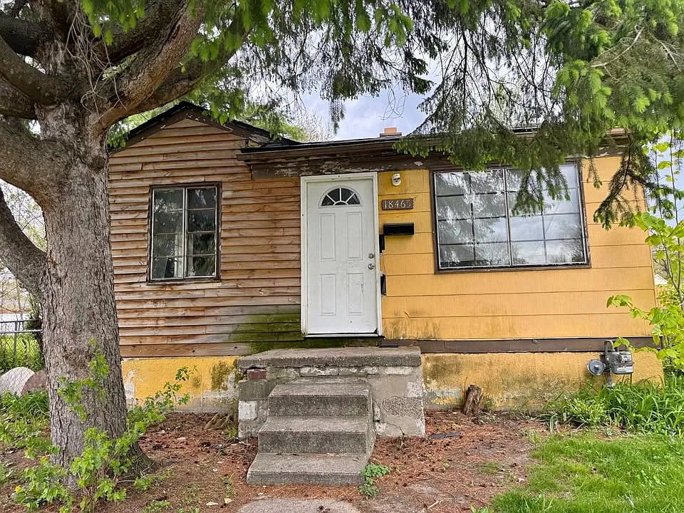 2 bed, 720 sqft, $795 — Photo 1