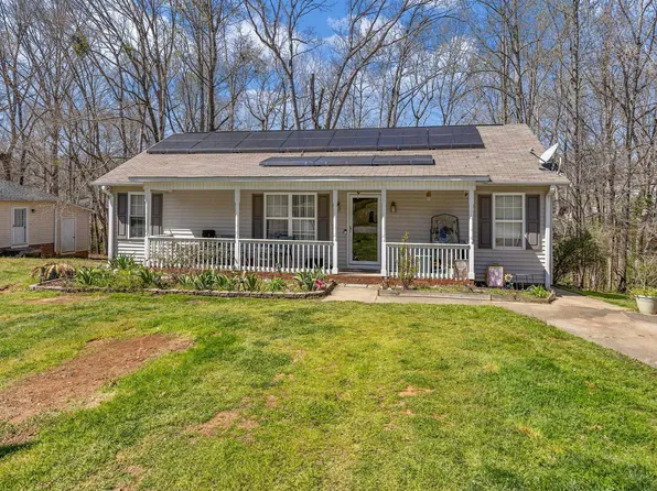 549 Holly Run Ct, Spartanburg, SC 29303