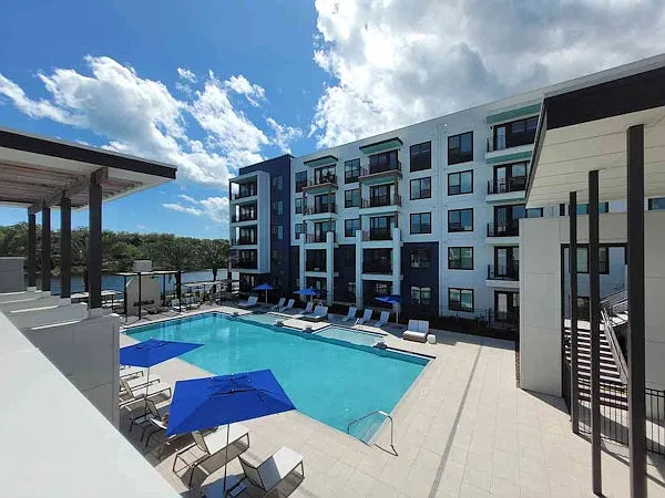 The Reef Apartments — Photo 1