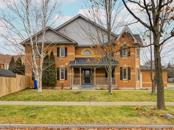 223 Deerglen Ter, Aurora, ON L4G 6Y5