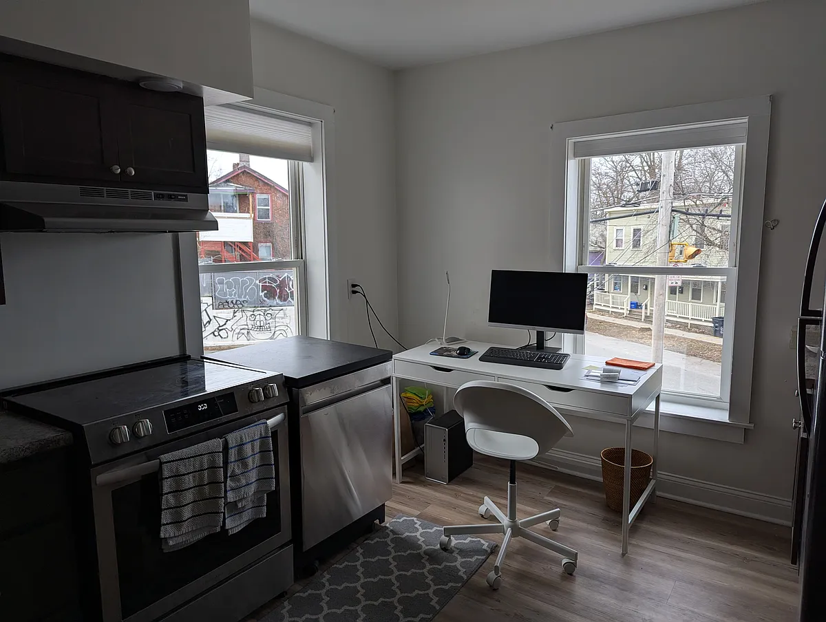 Building Photo - 122 Intervale Ave #3