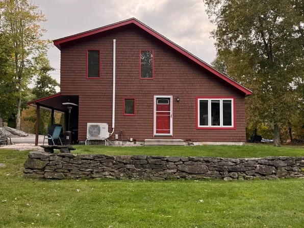 306 Thompson Rd, Webster, MA 01570