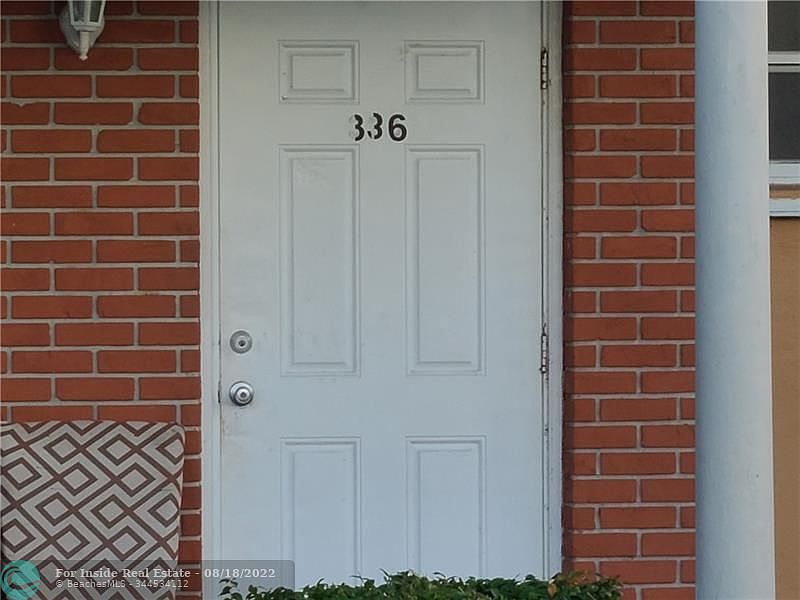 2nd image of 332 Glenn Pkwy #336