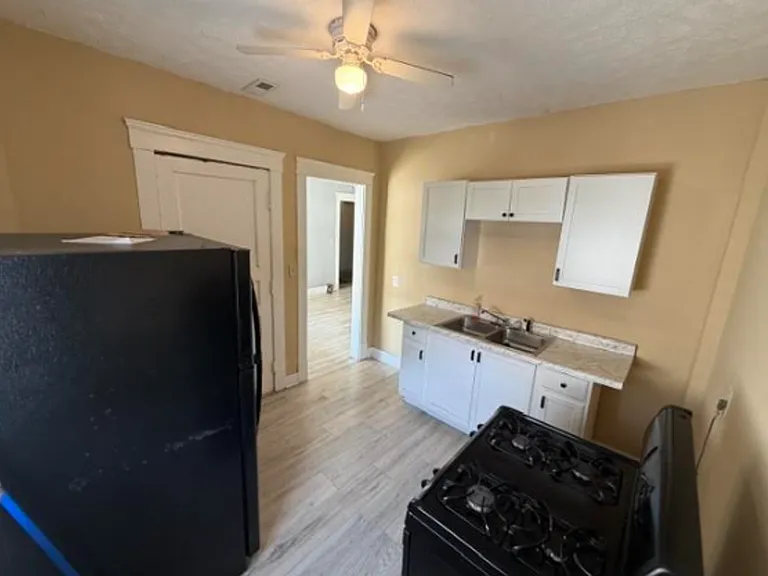 9704 Lorain Ave — Photo 1