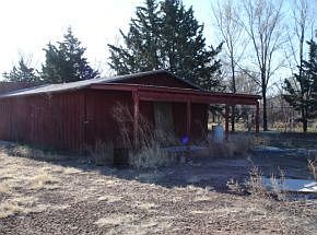 2nd image of 1682 Taylor Dr