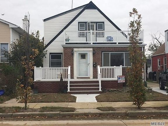 2nd image of 253 W Hudson St