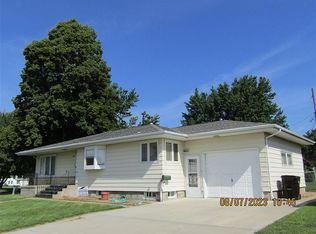 400 Elm St, Elgin, NE 68636