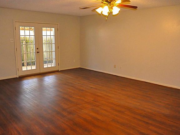 2nd image of 2229 34th Ave N