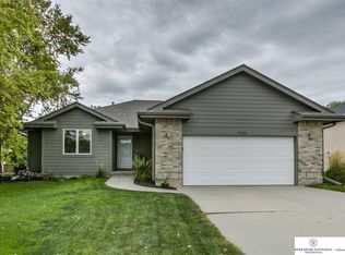 7726 S 173rd St, Omaha, NE 68136