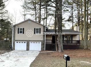 18 Seminole Dr, Dallas, GA 30157