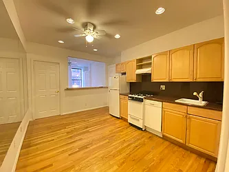 Rented by Best Apartments North Inc