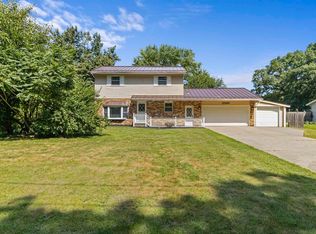 10165 Dunn Rd, Osceola, IN 46561