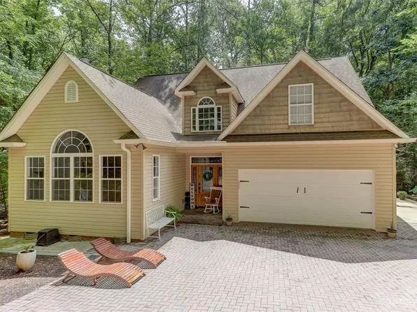 16132 Tinura Ct, Tega Cay, SC 29708