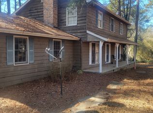 963 Blackberry Ct, Ellenwood, GA 30294