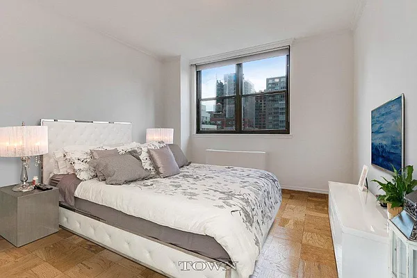Sold by Town Residential | media 16