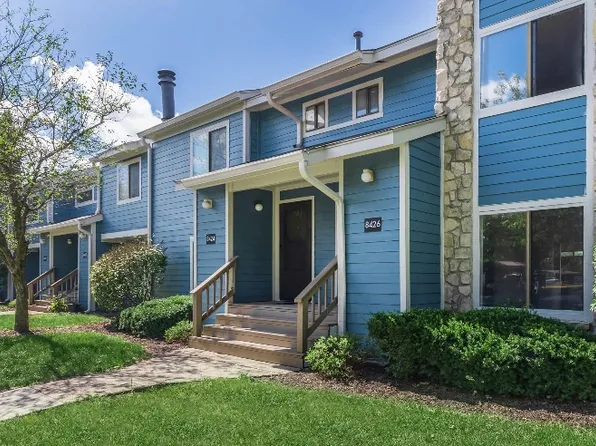 Lakeshore Reserve Off 86th Apartments and Townhomes