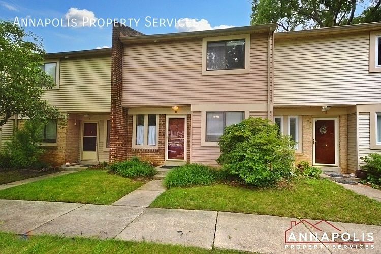 1st image of 9 Winslow Ct