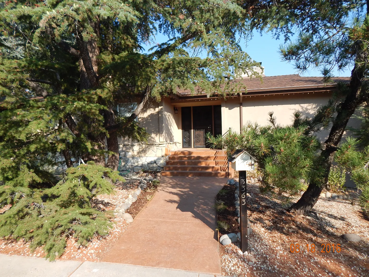 3363 Belford Rd photo 1