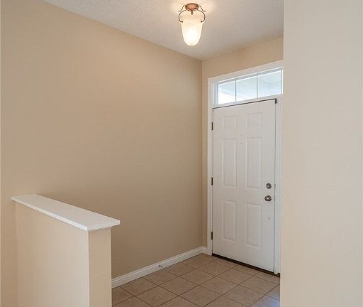4th image of 2557 Eagle View Dr