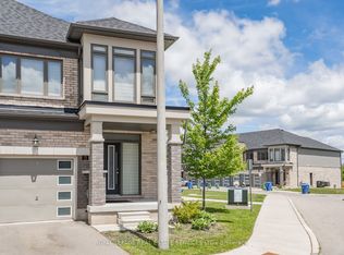 166 Deerpath Dr #72, Guelph, ON N1K 0E2