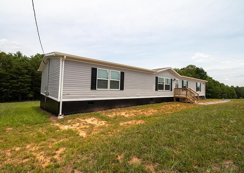 1st image of 607 Willow Green Ln