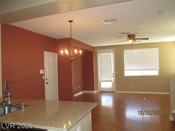 4th image of 9182 Red Knoll St #0