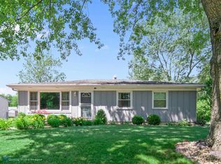 710 Eagle Creek Rd, Valparaiso, IN 46385