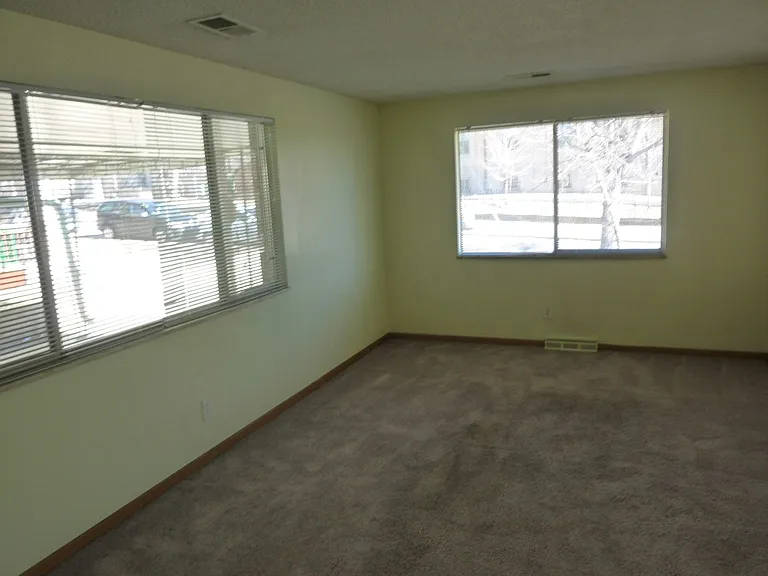 2955-2959 N Newton St #2955-A — Photo 11