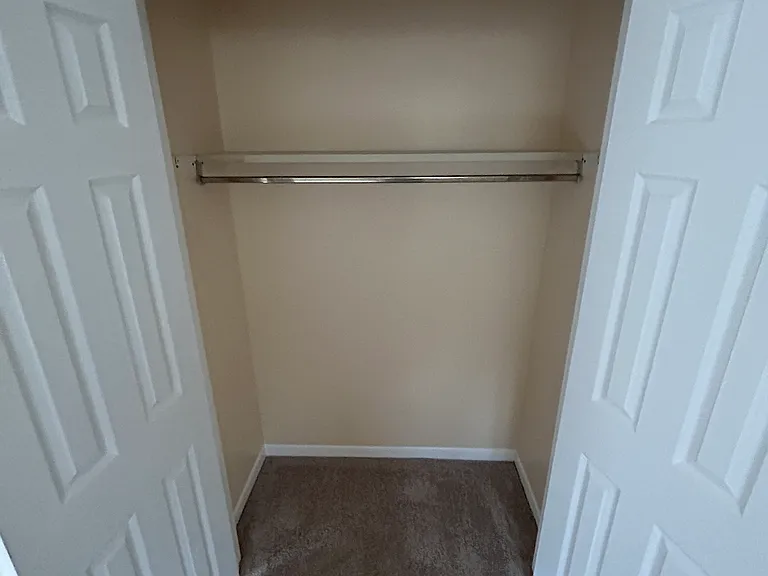 108 Thames Dr #2 — Photo 4