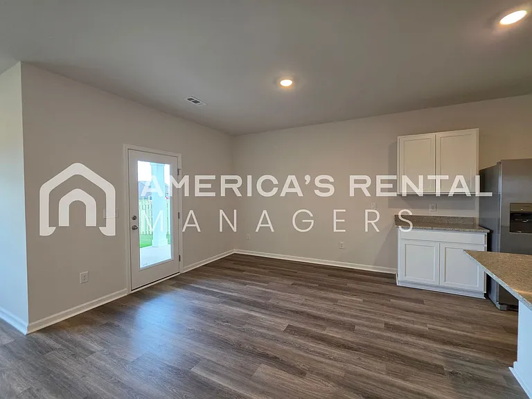 177 Keller Dr — Photo 33