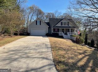 525 Hilliard Ct, Suwanee, GA 30024