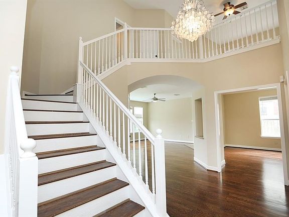5th image of 1511 Northshore Dr