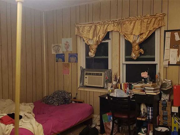 4th image of 1315 Dinsmore Ave