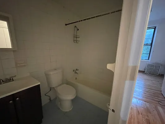 Rented by Brown Harris Stevens | media 18