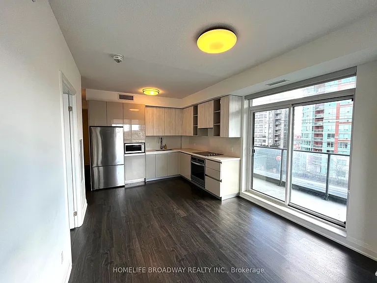 398 Highway 7 E #609 — Photo 3