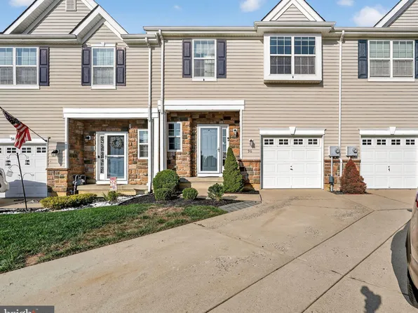 96 Eagleview Ter, Mount Royal, NJ 08061
