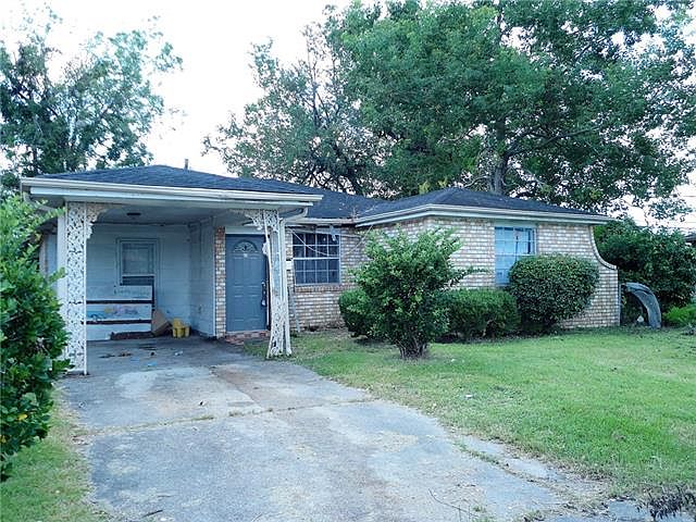 1st image of 23 Dulcich Dr