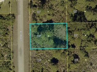 321 Paisley Ave, Lehigh Acres, FL 33974