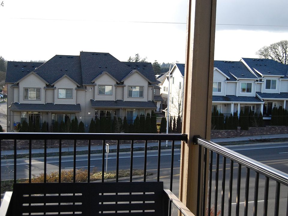 1st image of 17181 SW Snowdale St #202