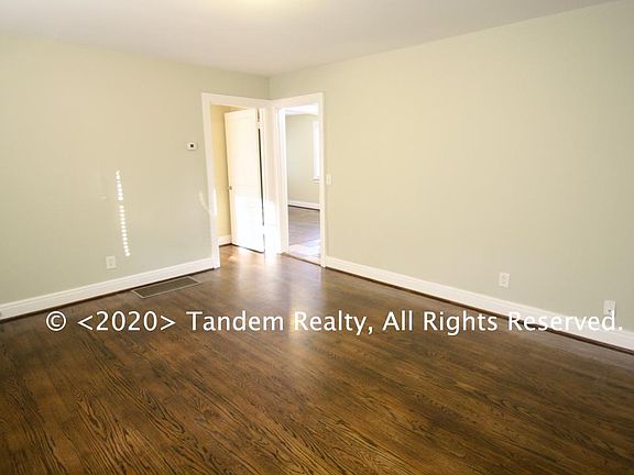 3rd image of 321 S 14th St #957218861