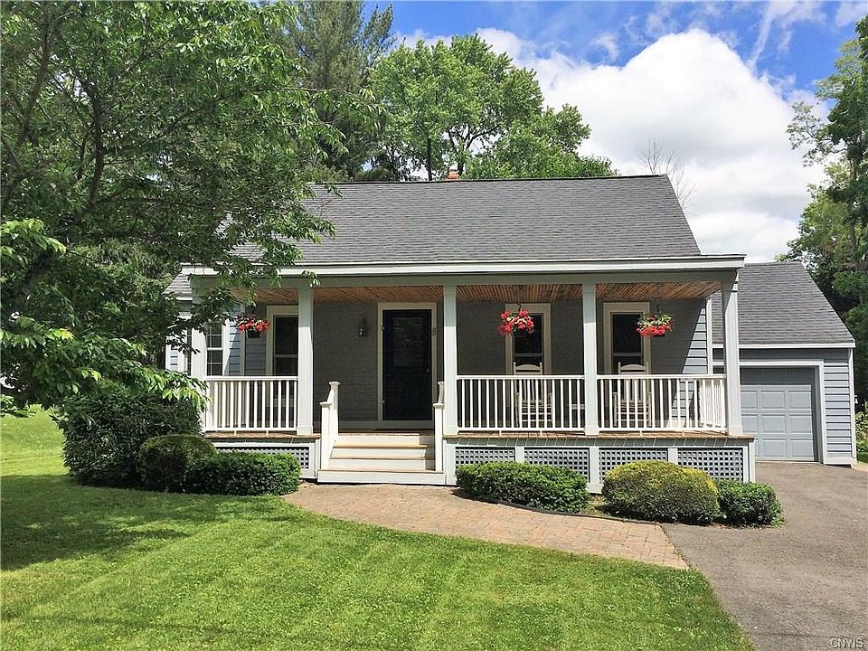 1st image of 8 Artillery Ln